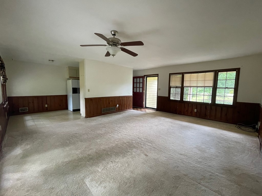1599 West Sandtown Road Southwest Marietta, GA 30064 - Photo 9 of 53 family room