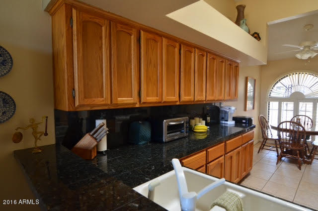 25609 Forest Road, Unit 8 Rio Verde, AZ 85263 - Photo 11 of 22 Kitchen