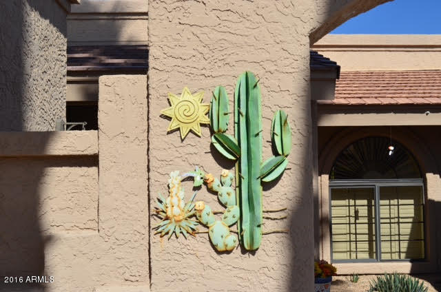 25609 Forest Road, Unit 8 Rio Verde, AZ 85263 - Photo 3 of 22 Entryway