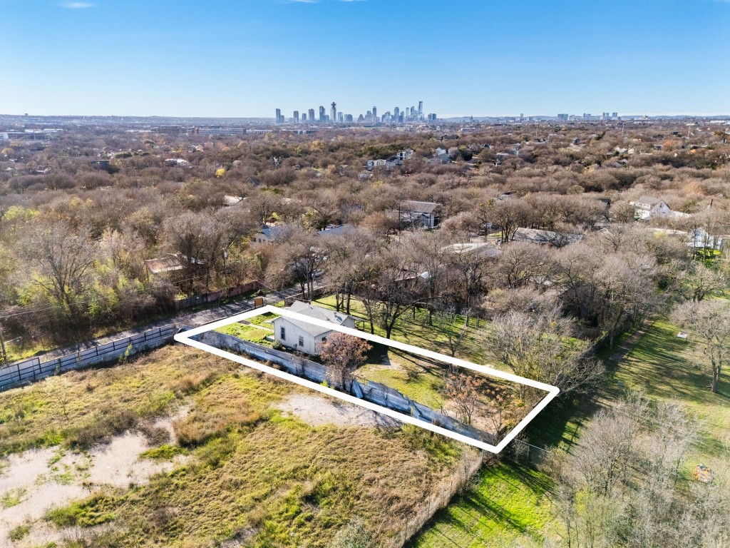 5608 Hudson Street Austin, TX 78721 - Photo 23 of 34 an aerial view of residential houses with outdoor space