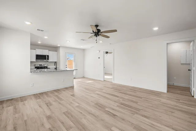 $1,495 | 509 East 23rd Street, Wolfforth, TX 79382