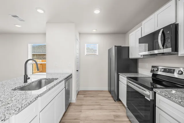 $1,495 | 509 East 23rd Street, Wolfforth, TX 79382