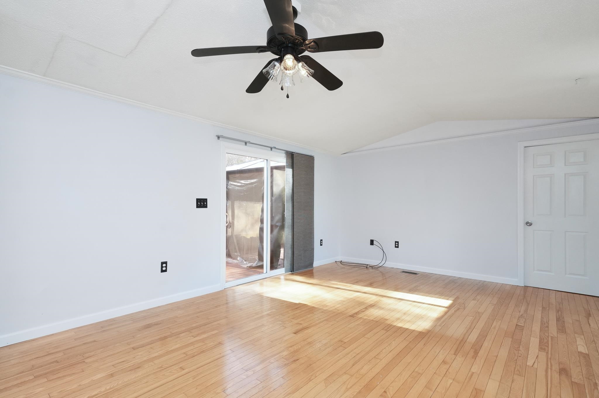 16 Morgan Way Dover, NH 03820 - Photo 5 of 32 Gallery Image 5