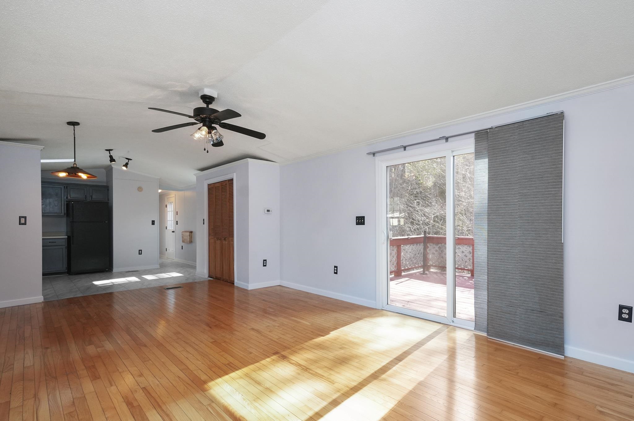 16 Morgan Way Dover, NH 03820 - Photo 6 of 32 Gallery Image 6
