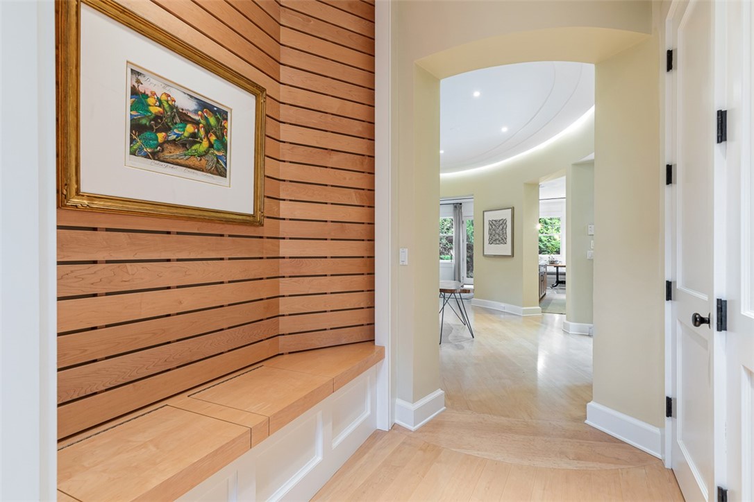 25 Walnut Street Jamestown, RI 02835 - Photo 12 of 50