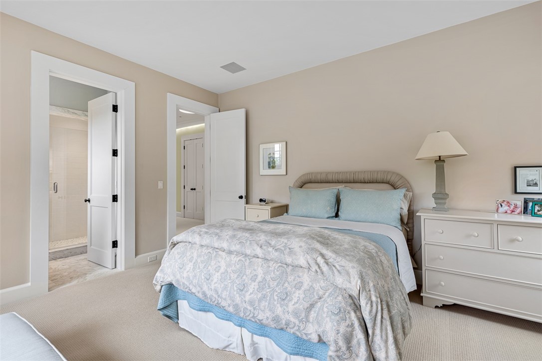 25 Walnut Street Jamestown, RI 02835 - Photo 31 of 50