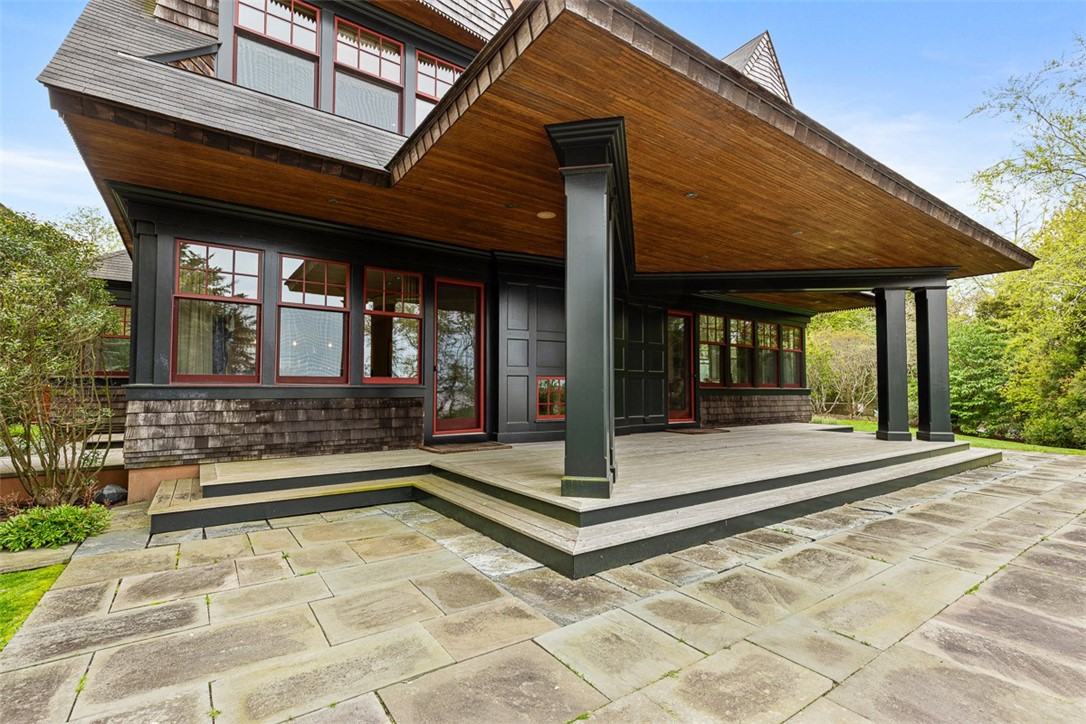 25 Walnut Street Jamestown, RI 02835 - Photo 42 of 50