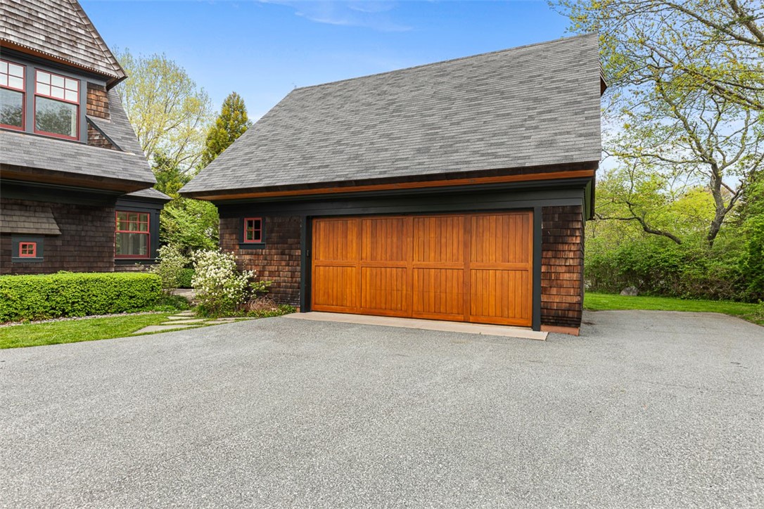 25 Walnut Street Jamestown, RI 02835 - Photo 44 of 50
