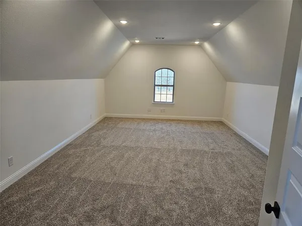 $698,105 | 385 Willie's Court, Whitesboro, TX 76273