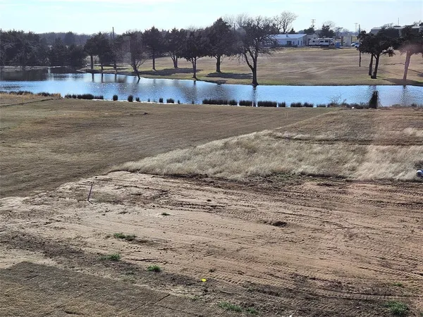 $698,105 | 385 Willie's Court, Whitesboro, TX 76273