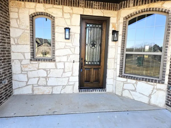 $698,105 | 385 Willie's Court, Whitesboro, TX 76273