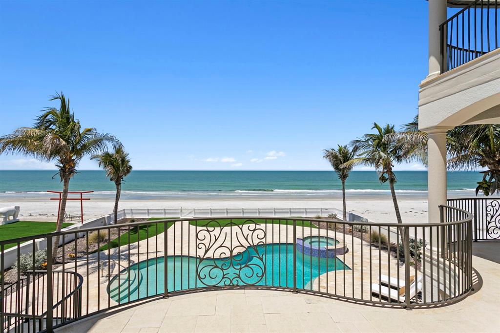15912 Gulf Boulevard Redington Beach, FL 33708 - Photo 14 of 54