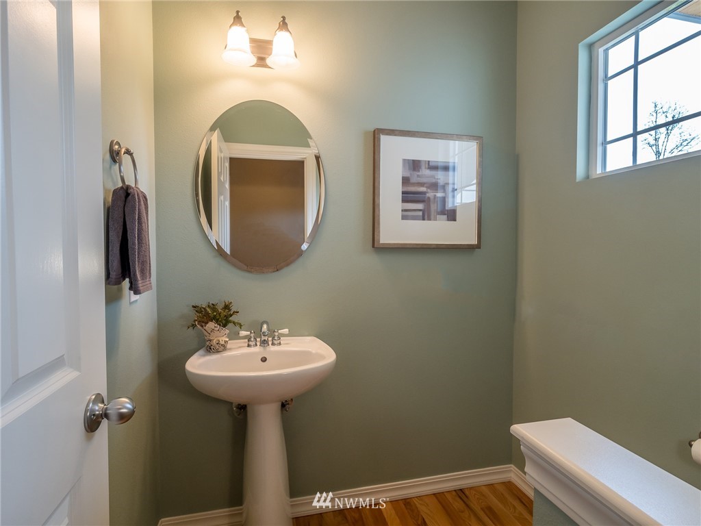 8836 Northeast 178th Street Bothell, WA 98011 - Photo 21 of 25 Gallery Image 21