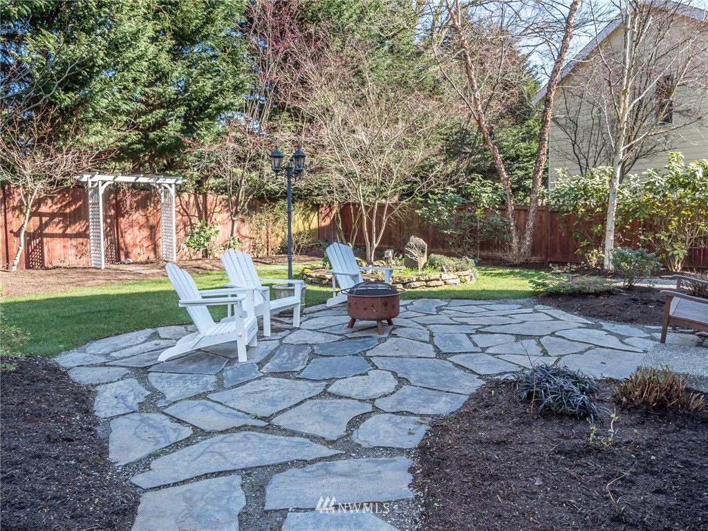 8836 Northeast 178th Street Bothell, WA 98011 - Photo 22 of 25 Gallery Image 22