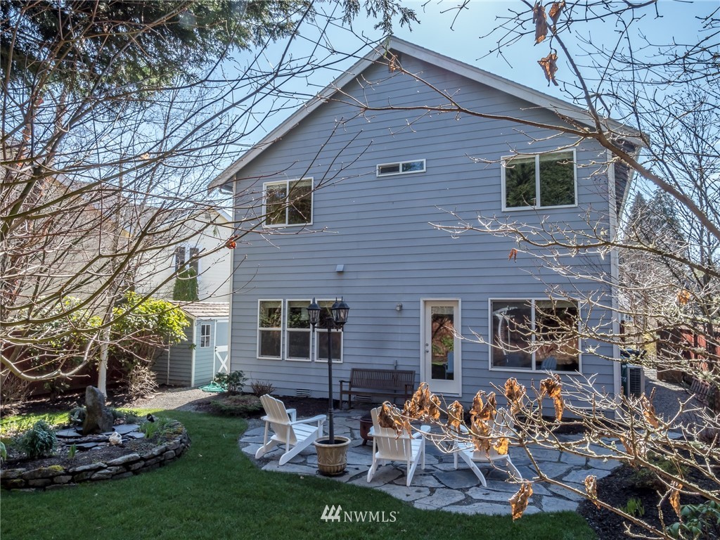 8836 Northeast 178th Street Bothell, WA 98011 - Photo 23 of 25 Gallery Image 23