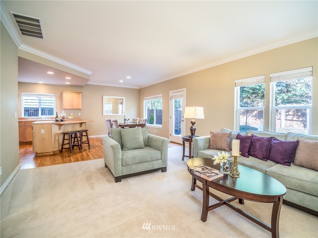 8836 Northeast 178th Street Bothell, WA 98011 - Photo 4 of 25 Gallery Image 4