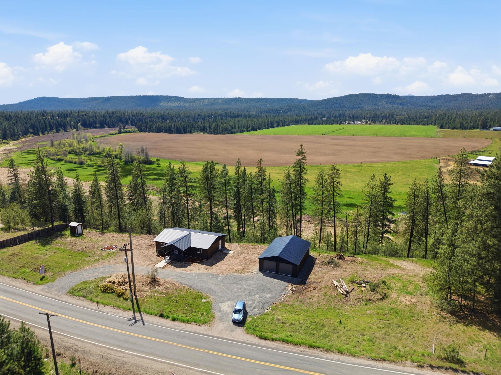 4250 Highway 231 Springdale, WA 99173 - Photo 2 of 36