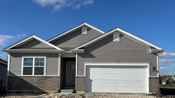 $434,990 | 6284 Redwood Trail, Wonder Lake, IL 60097