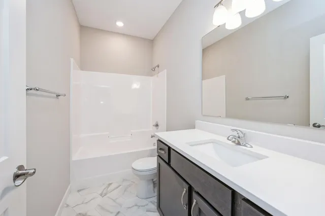 $473,900 | 1501 Raccoon Lane, New Richmond, WI 54017