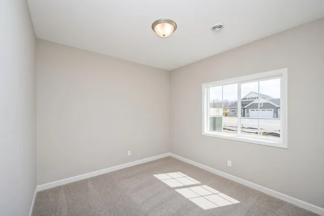 $473,900 | 1501 Raccoon Lane, New Richmond, WI 54017