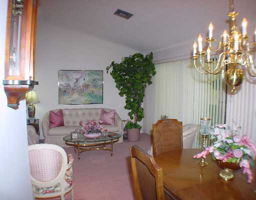 5630 G Coach House Circle, Unit G Boca Raton, FL 33486 - Photo 4 of 12 Additional Photo