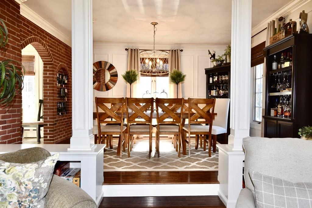 86 Snipatuit Road Rochester, MA 02770 - Photo 11 of 36 a view of a living room and dining room