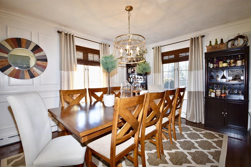 86 Snipatuit Road Rochester, MA 02770 - Photo 12 of 36 a dining room with furniture and chandelier