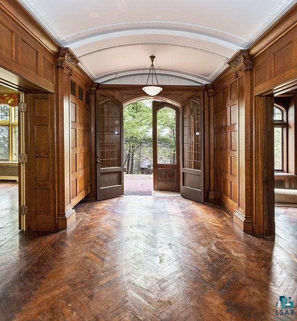 1618 Vermilion Road Duluth, MN 55812 - Photo 8 of 24 Foyer