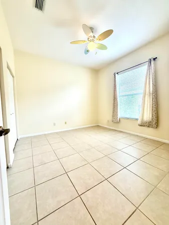 $3,000 | 408 North Key Lime Square Southwest, Vero Beach, FL 32968