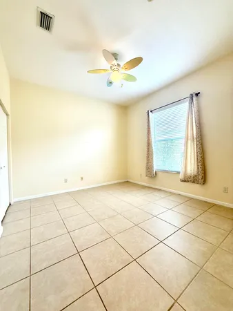 $3,000 | 408 North Key Lime Square Southwest, Vero Beach, FL 32968
