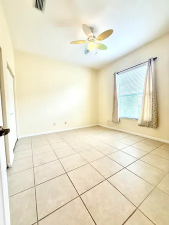 $3,000 | 408 North Key Lime Square Southwest, Vero Beach, FL 32968