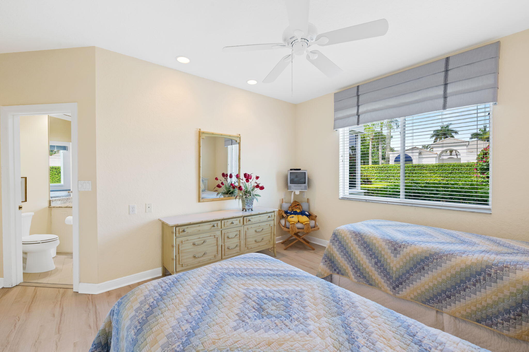 2690 Northwest 63rd Street Boca Raton, FL 33496 - Photo 24 of 30 17-web-or-mls-DSC_9380