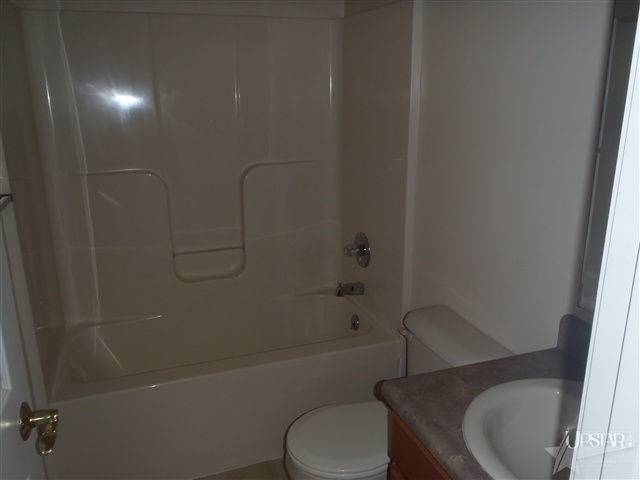 226 Riley Drive Fort Wayne, IN 46825 - Photo 17 of 25 Gallery Image 17