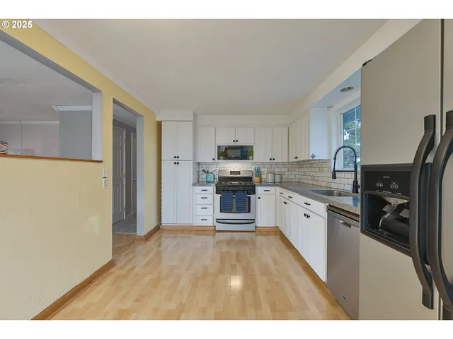 $559,900 | 5970 Southwest 174th Avenue, Beaverton, OR 97007