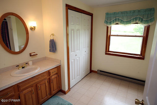41 Stone House Road Damascus, PA 18415 - Photo 24 of 40