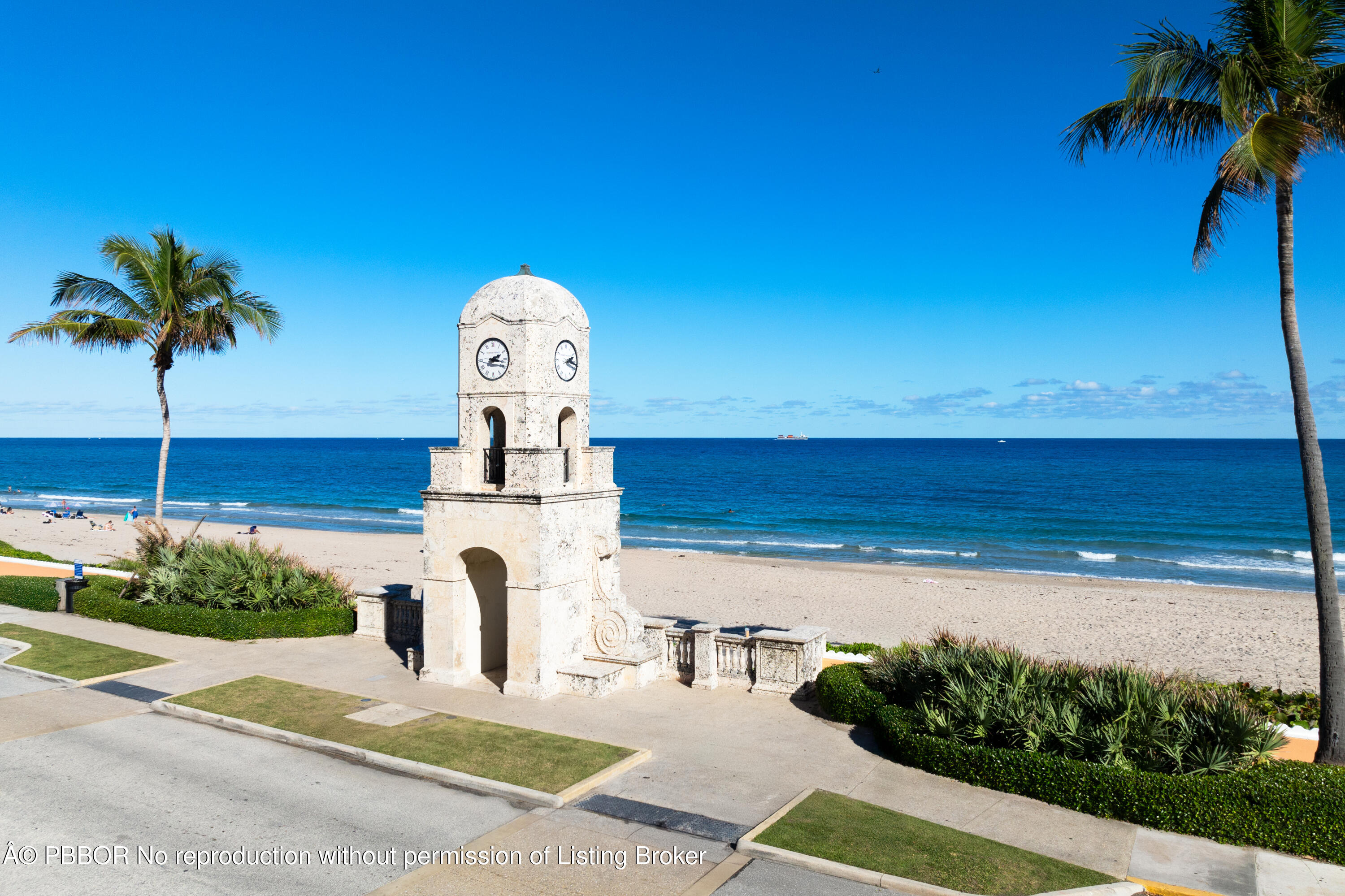 234 Oleander Avenue, Unit 5 Palm Beach, FL 33480 - Photo 11 of 16 DJI_0871