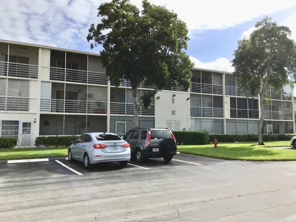$1,500 | 204 Preston Way, Unit 204, Boca Raton, FL 33434