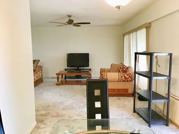 $1,500 | 204 Preston Way, Unit 204, Boca Raton, FL 33434