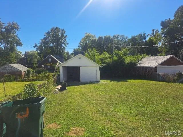 $97,000 | 7232 Normandy Place, St. Louis, MO 63121