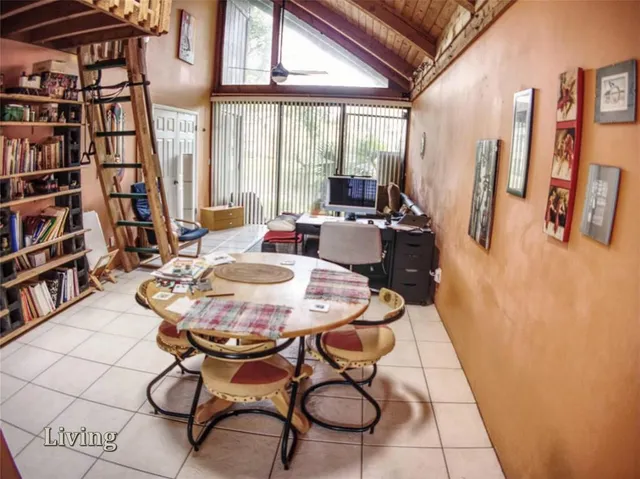 $289,000 | 521 North University Drive, Unit 38, Plantation, FL 33324