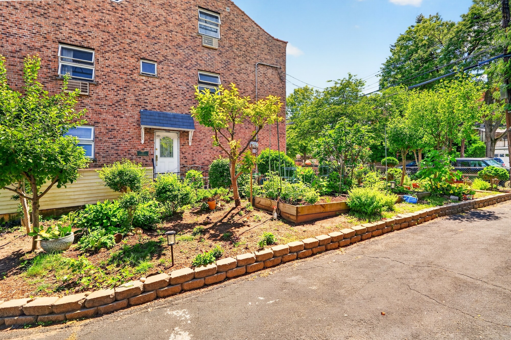 5646 Post Road Bronx, NY 10471 - Photo 68 of 75