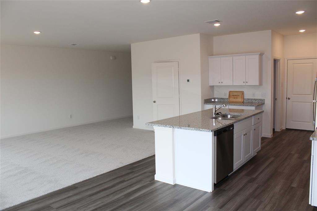 2006 Prairie Lane Melissa, TX 75454 - Photo 6 of 21