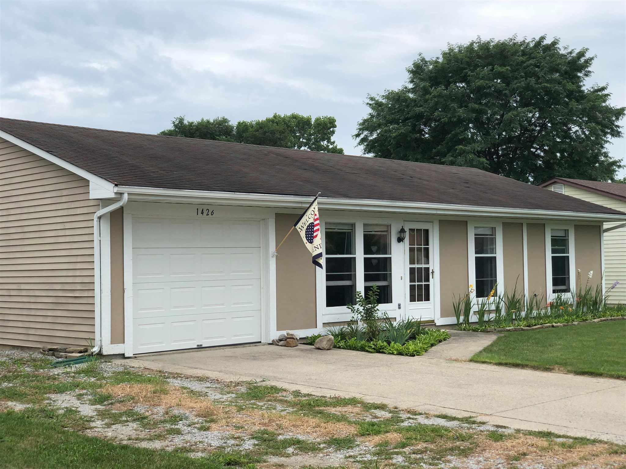 1426 Springbrook Road Fort Wayne, IN 46825 - Photo 1 of 20 Gallery Image 1