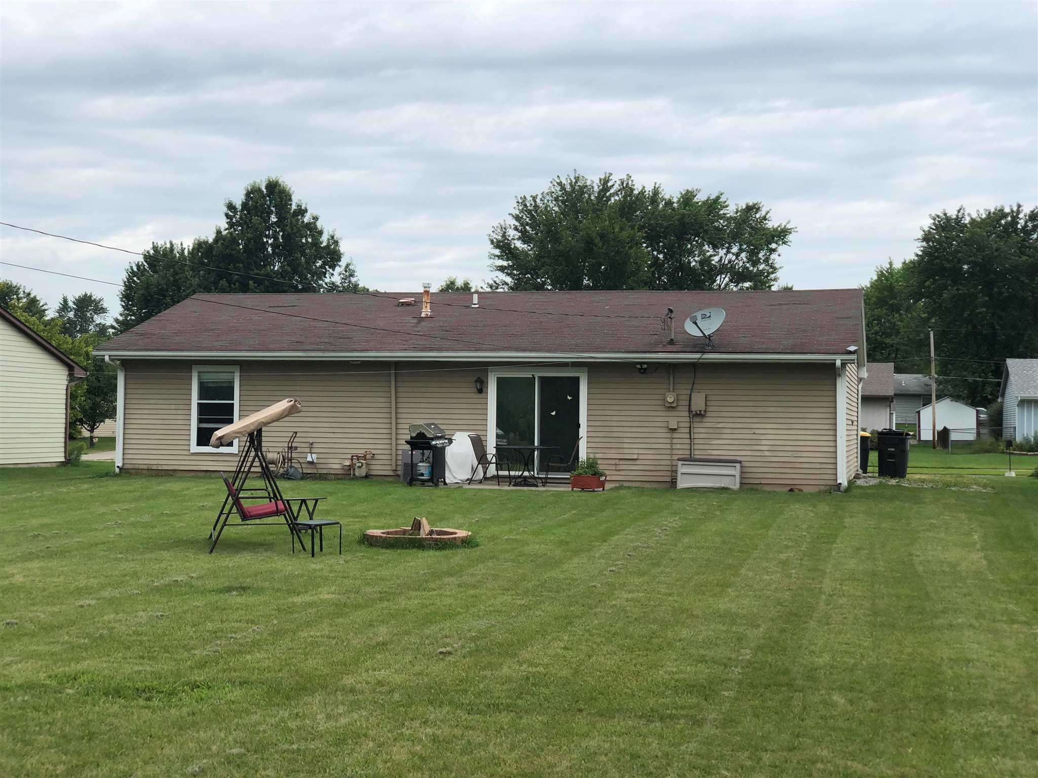 1426 Springbrook Road Fort Wayne, IN 46825 - Photo 5 of 20 Gallery Image 5