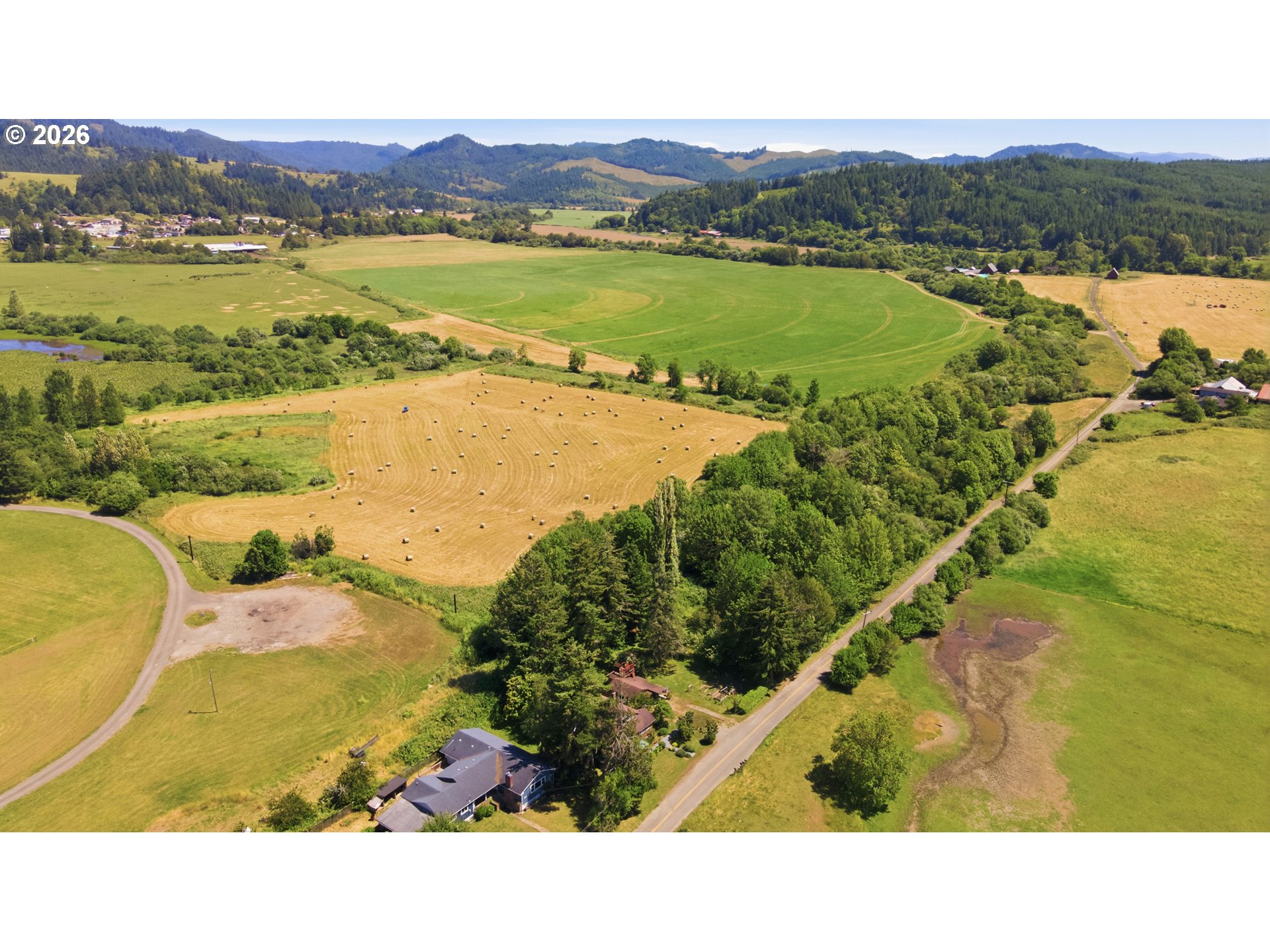 397 Reedsford Road Myrtle Point, OR 97458 - Photo 5 of 46