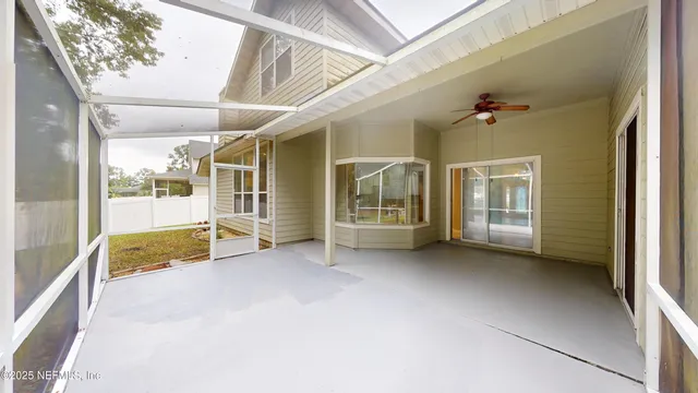 $2,875 | 11861 Lake Fern Drive, Jacksonville, FL 32258