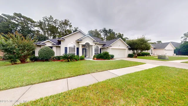 $2,875 | 11861 Lake Fern Drive, Jacksonville, FL 32258