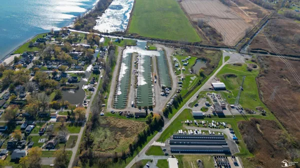 $2,550,000 | Undisclosed Address, Luna Pier, MI 48157