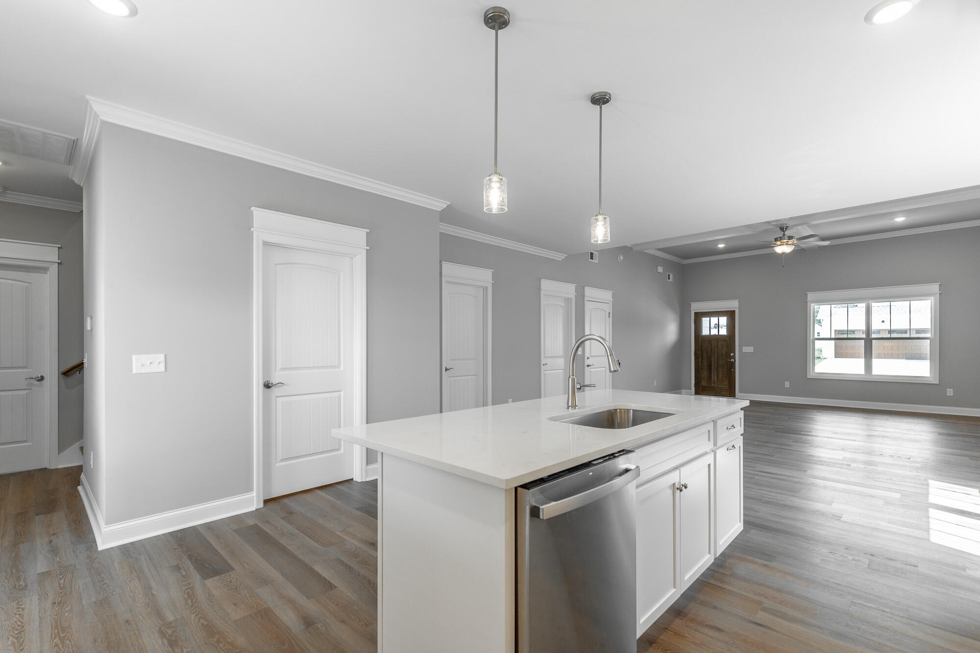 1037 Silverpine Drive Chattanooga, TN 37421 - Photo 14 of 59 Kitchen