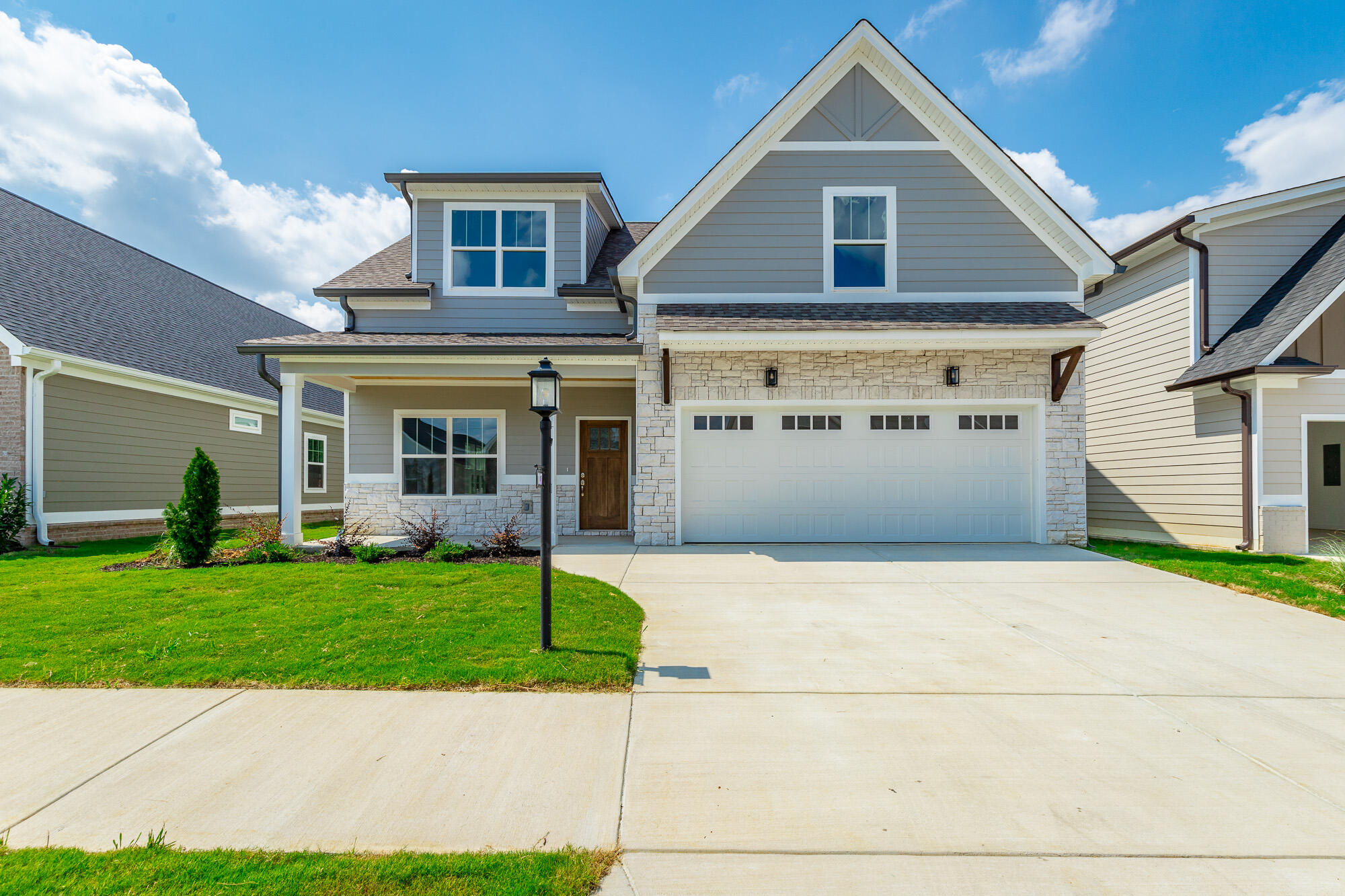 1037 Silverpine Drive Chattanooga, TN 37421 - Photo 4 of 59 Front View